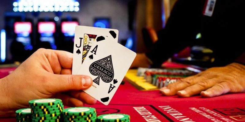 Ba cách đánh bài Blackjack cơ bản cho người mới bắt đầu